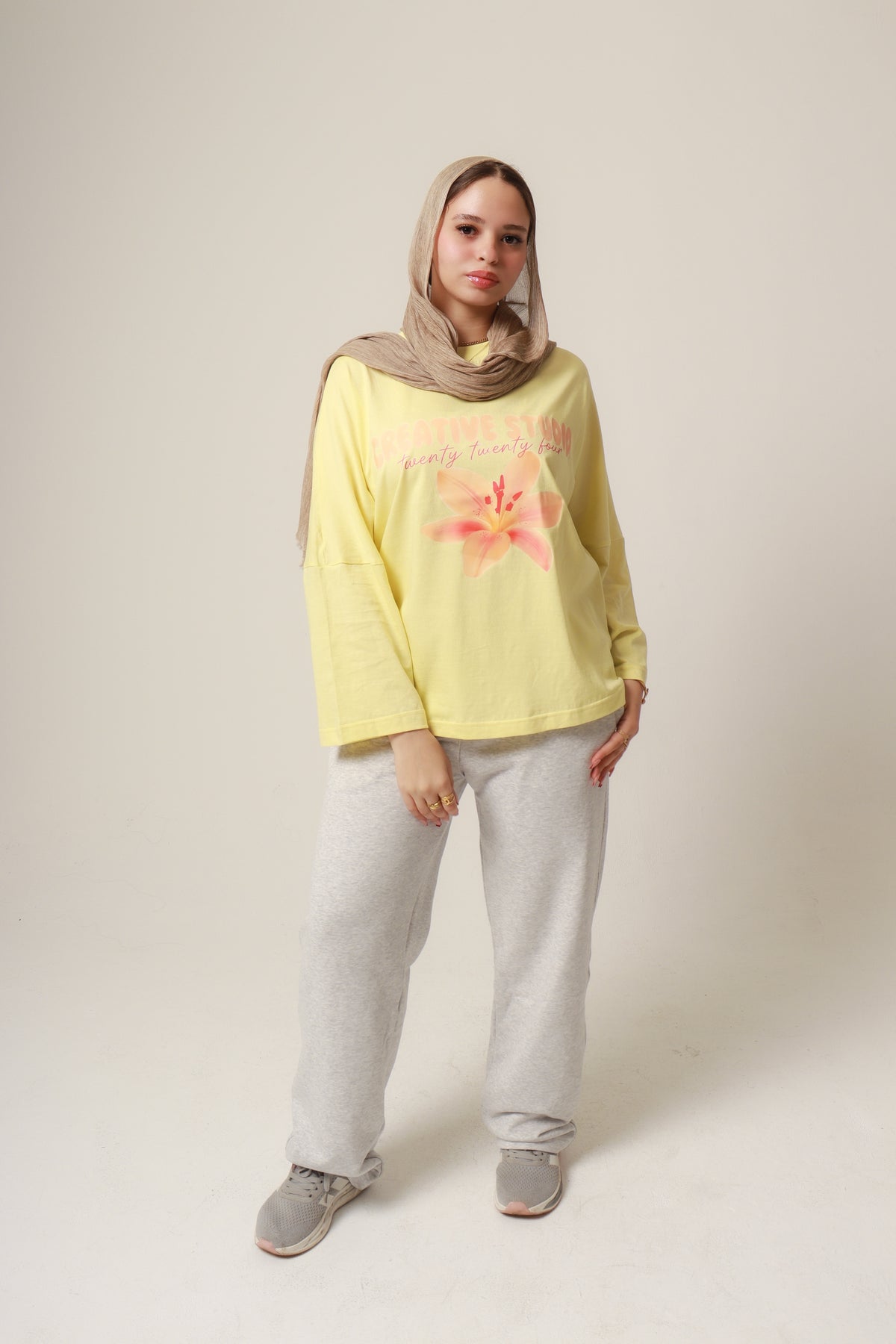 Creative studio (yellow)